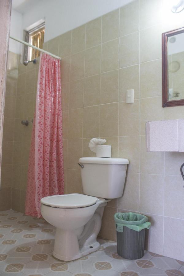 Hotel Casa Juanita Puerto Escondido  Bagian luar foto