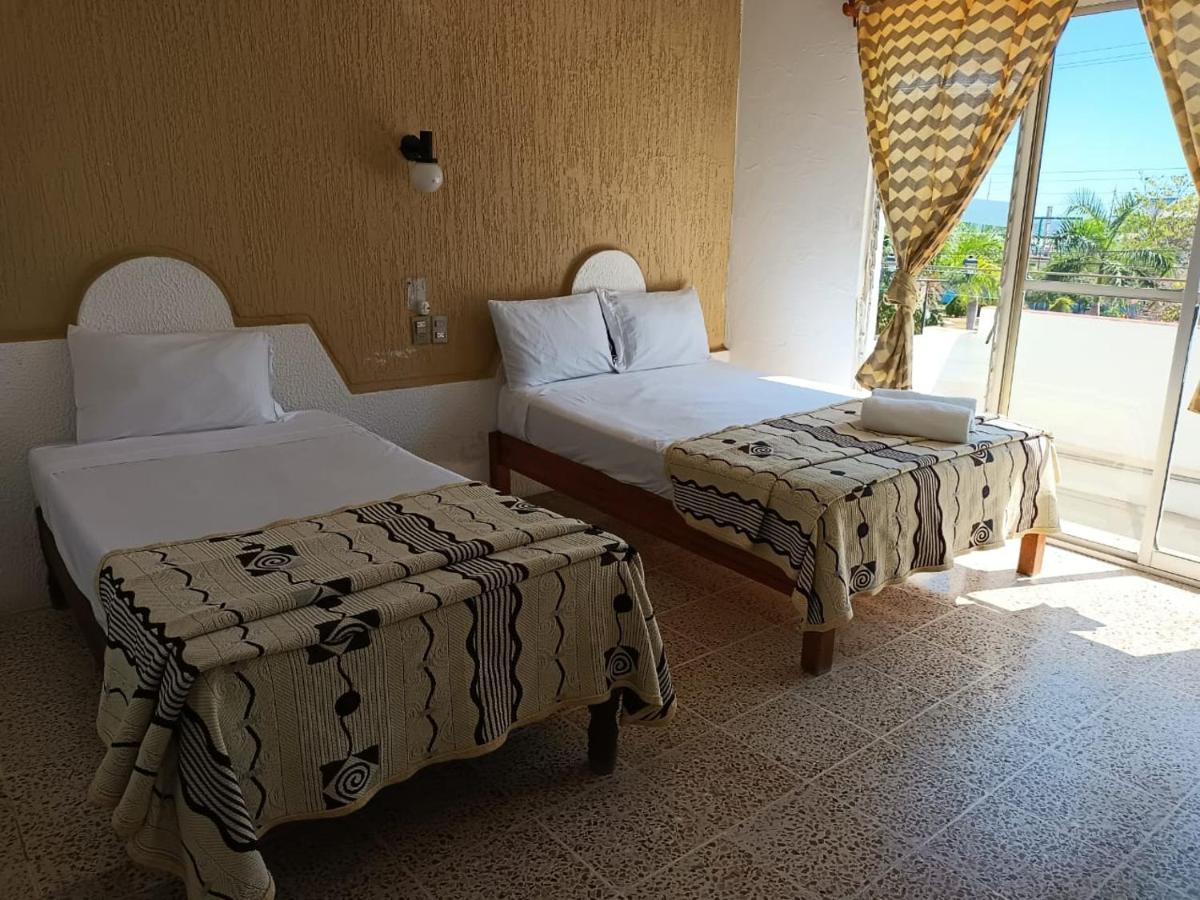 Hotel Casa Juanita Puerto Escondido  Bagian luar foto