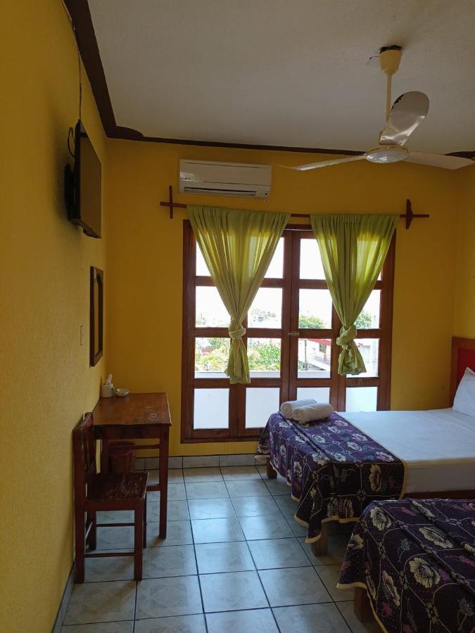 Hotel Casa Juanita Puerto Escondido  Bagian luar foto