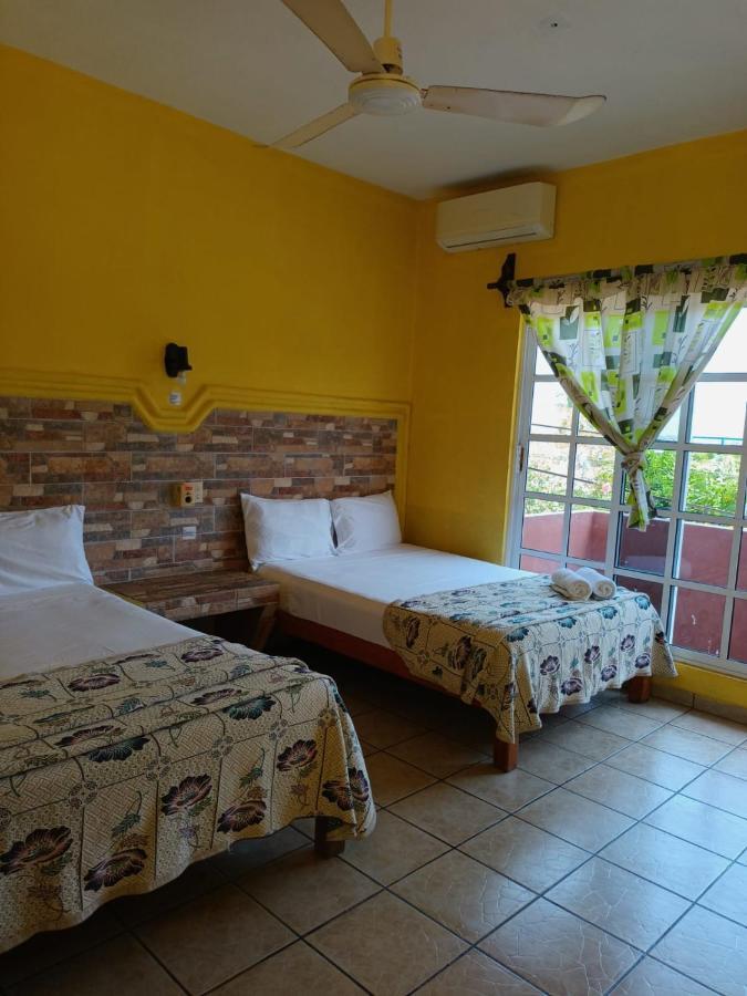 Hotel Casa Juanita Puerto Escondido  Bagian luar foto