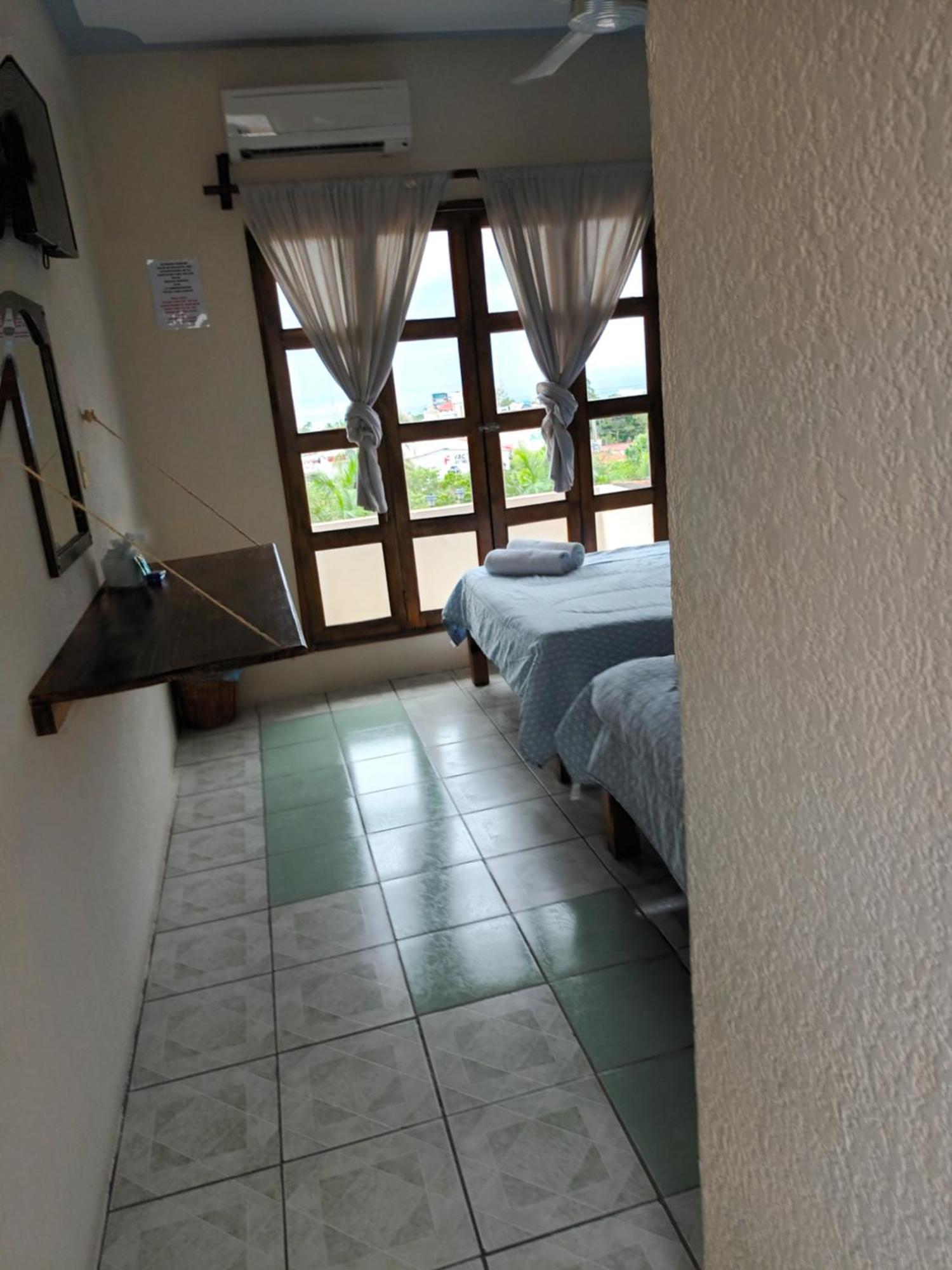 Hotel Casa Juanita Puerto Escondido  Bagian luar foto