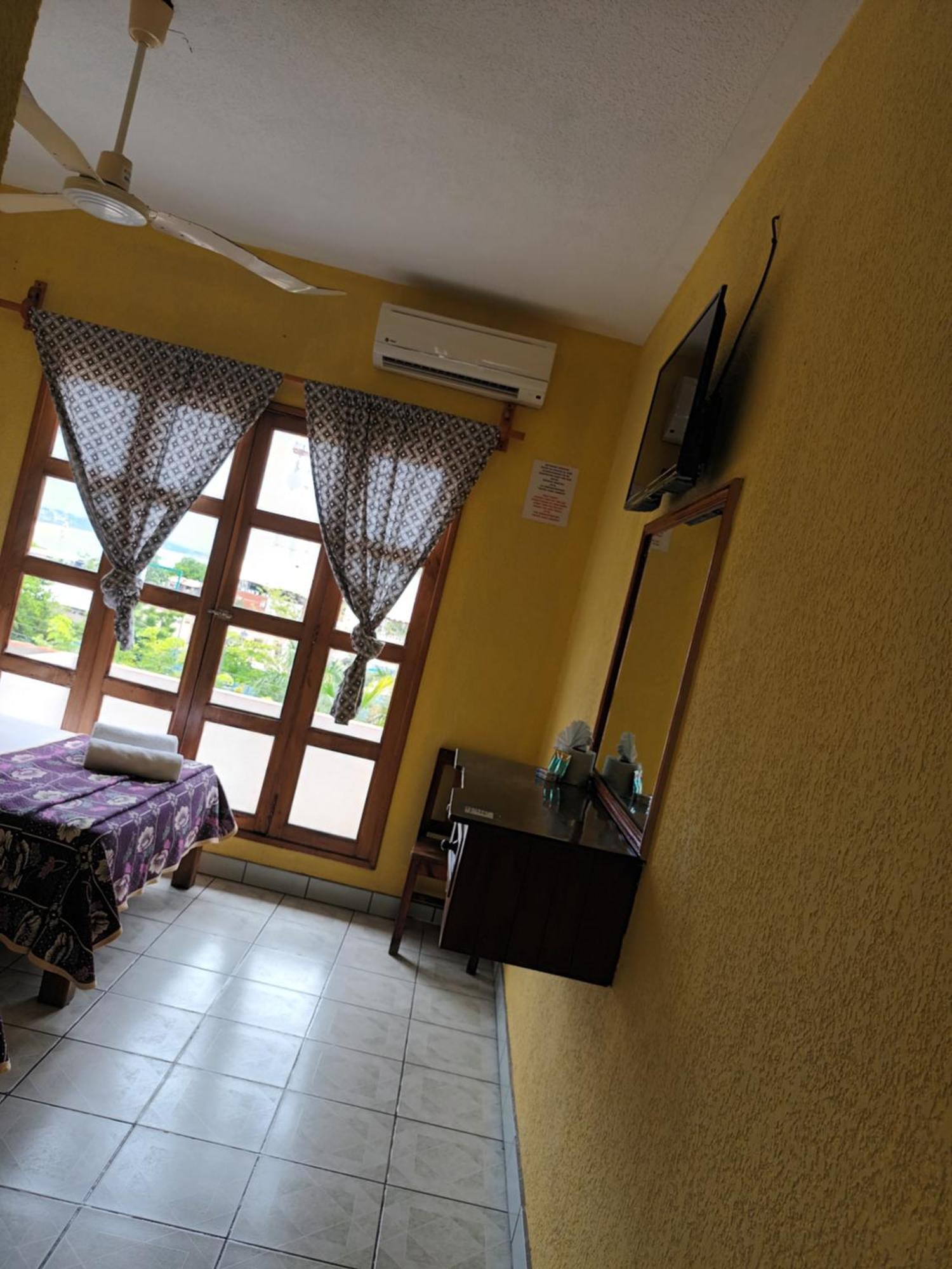 Hotel Casa Juanita Puerto Escondido  Bagian luar foto